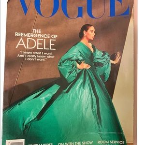 Vogue Magazine November 2021 The Reemergence of Adele